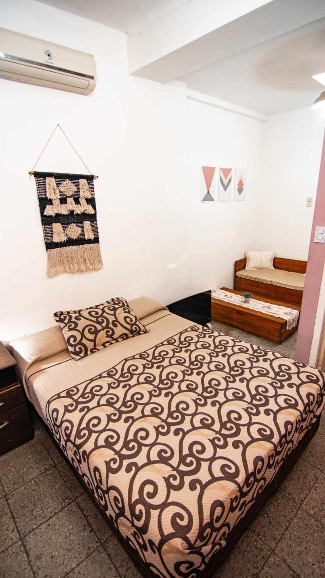 Capital Hostel (Adults Only) 산 후안 외부 사진